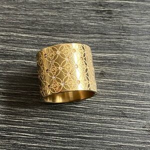Michael Kors Gold Tone Lattice Wide Dome Ring size 6